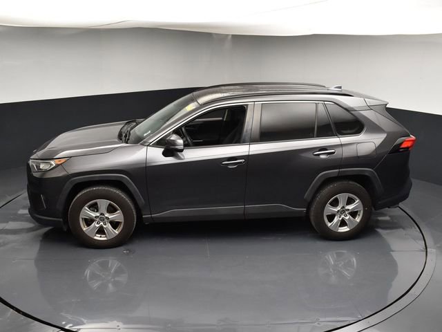 Used 2020 Toyota RAV4 XLE image 43