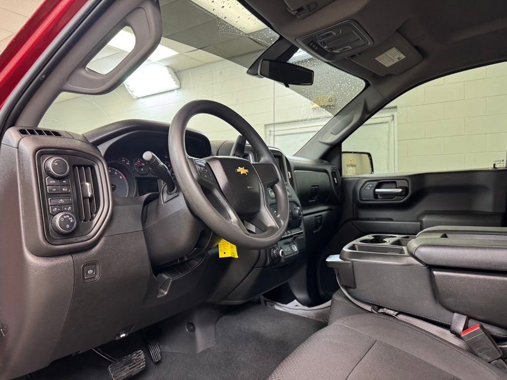 Used 2022 Chevrolet Silverado 1500 Custom image 14