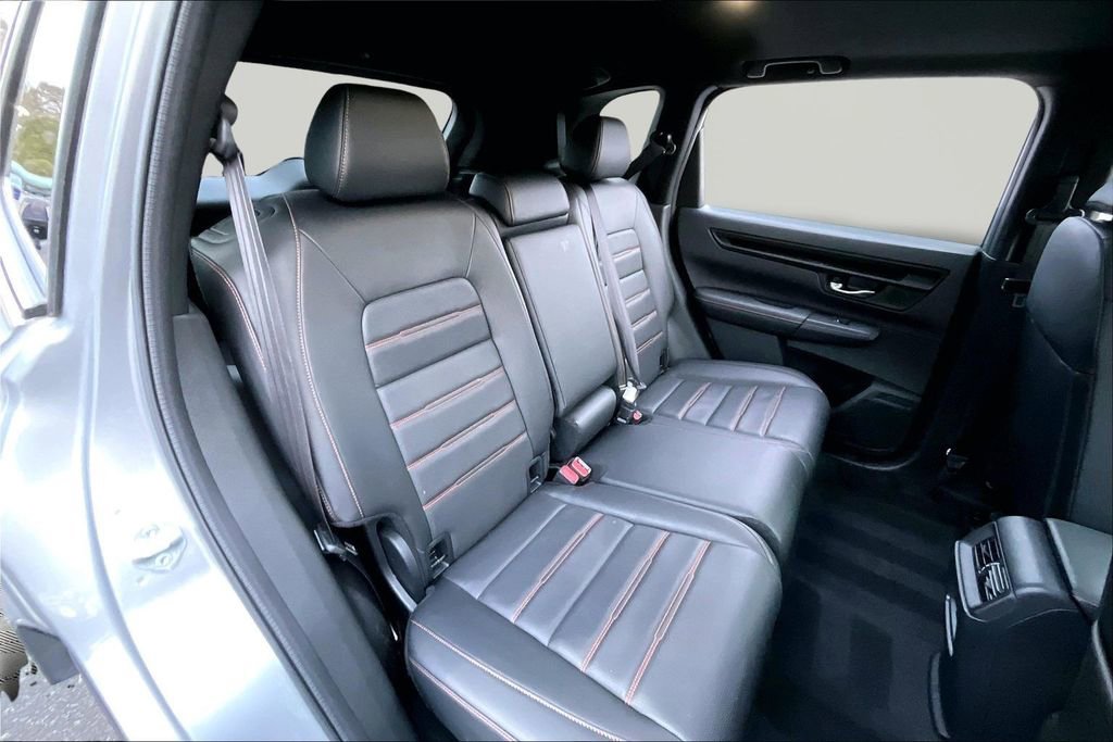 Certified 2025 Honda CR-V Sport-L image 17