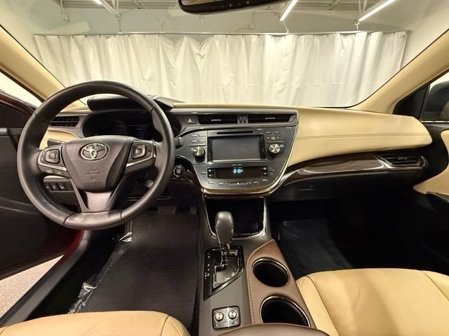 Used 2015 Toyota Avalon XLE Touring FWD image 18