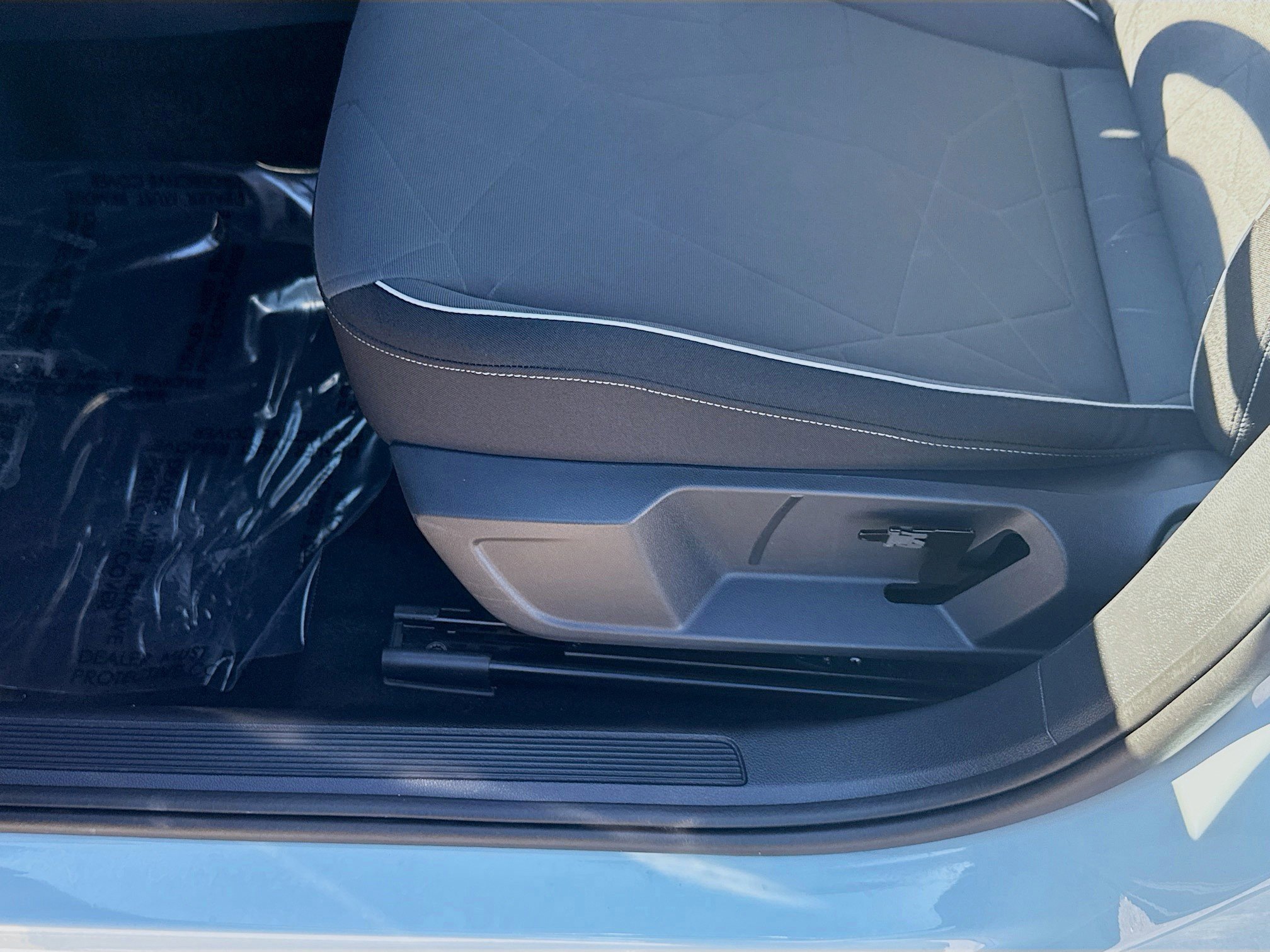 Certified 2025 Volkswagen Jetta Sport image 17