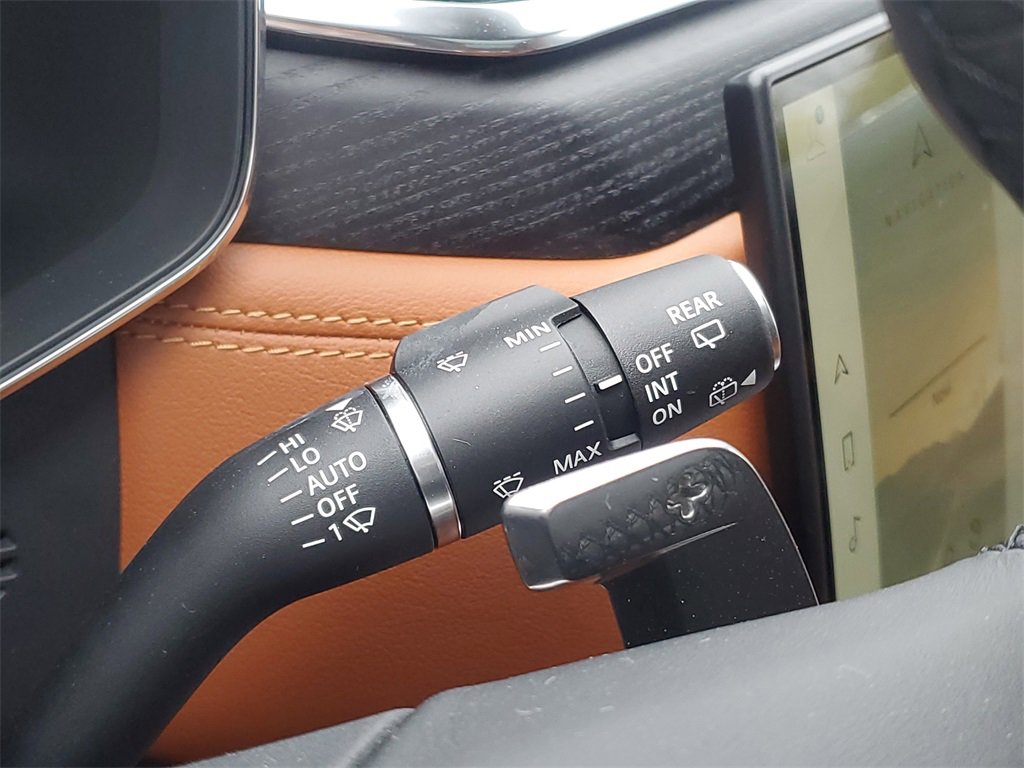 New 2025 Jaguar F-PACE R-Dynamic S image 19