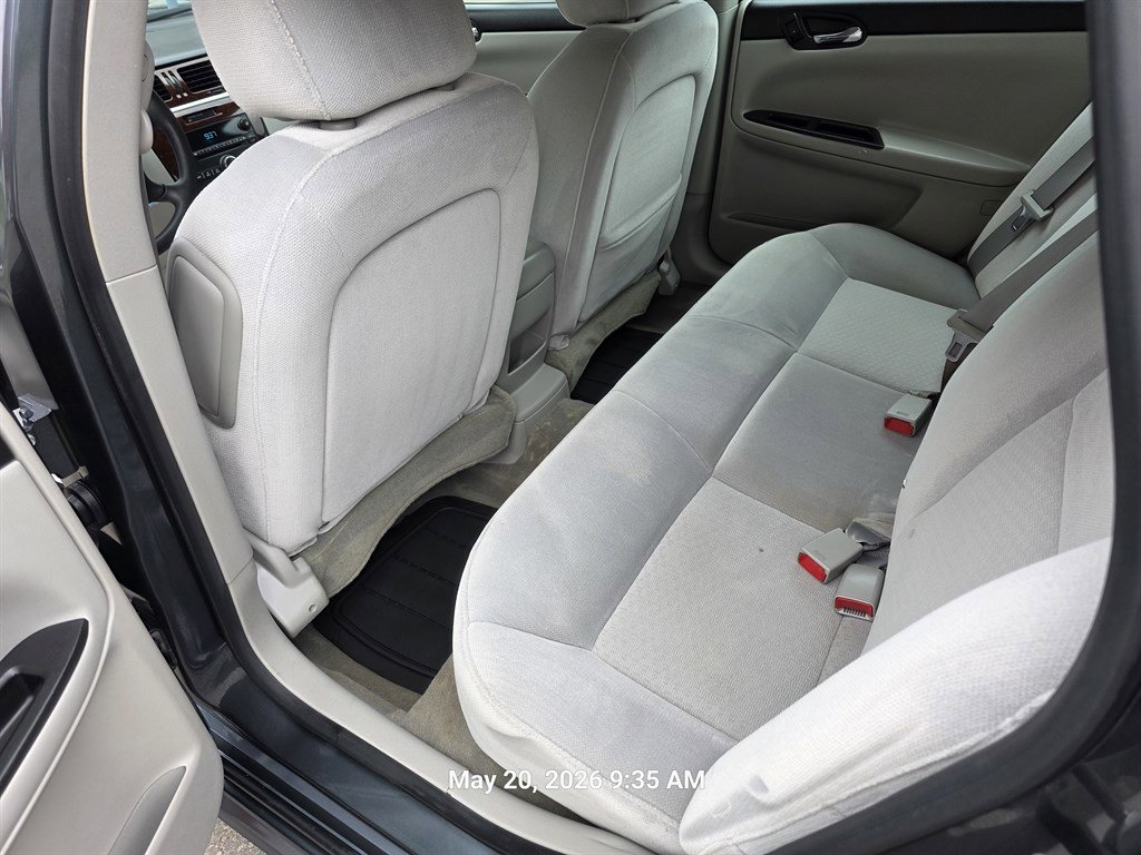 Used 2011 Chevrolet Impala LS FWD image 14