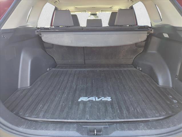 Certified 2019 Toyota RAV4 XLE w/ All Weather Liner Package AWD/4WD image 23