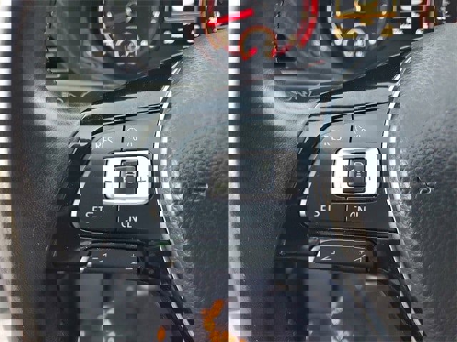 Used 2022 Volkswagen Passat 2.0T R-Line image 19