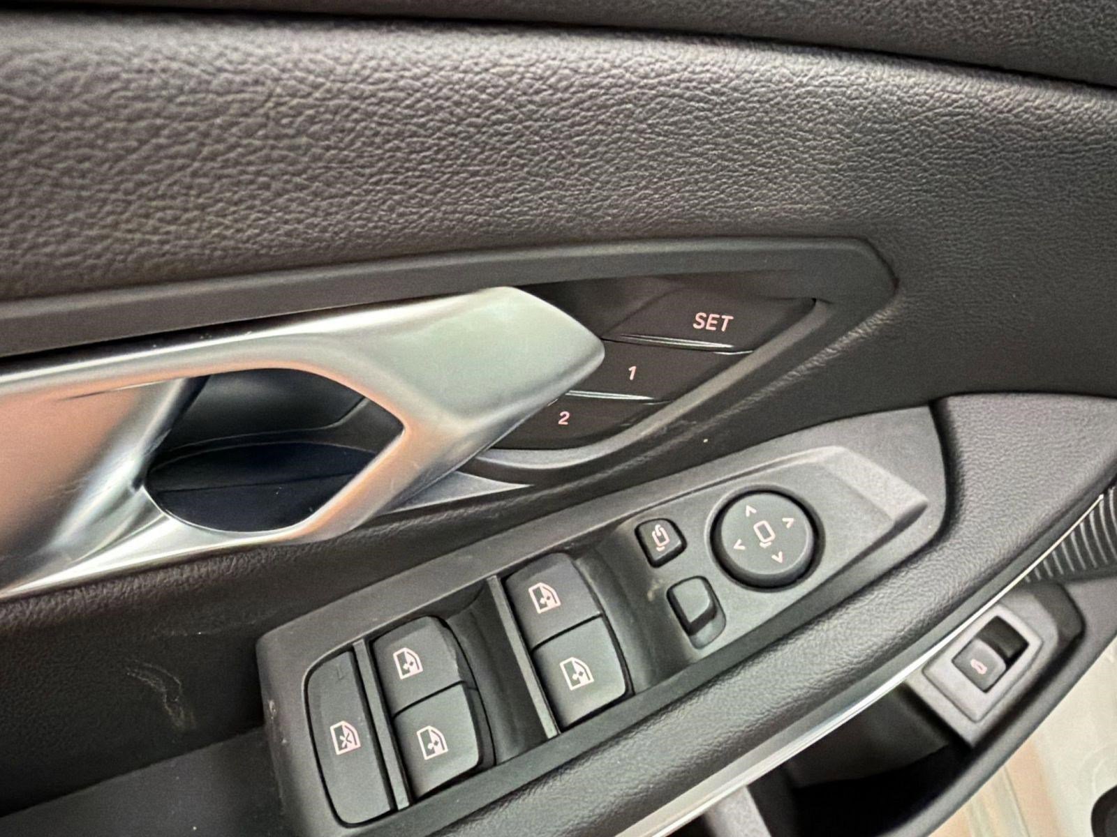 New 2026 BMW 330i xDrive Sedan w/ M Sport Package image 12