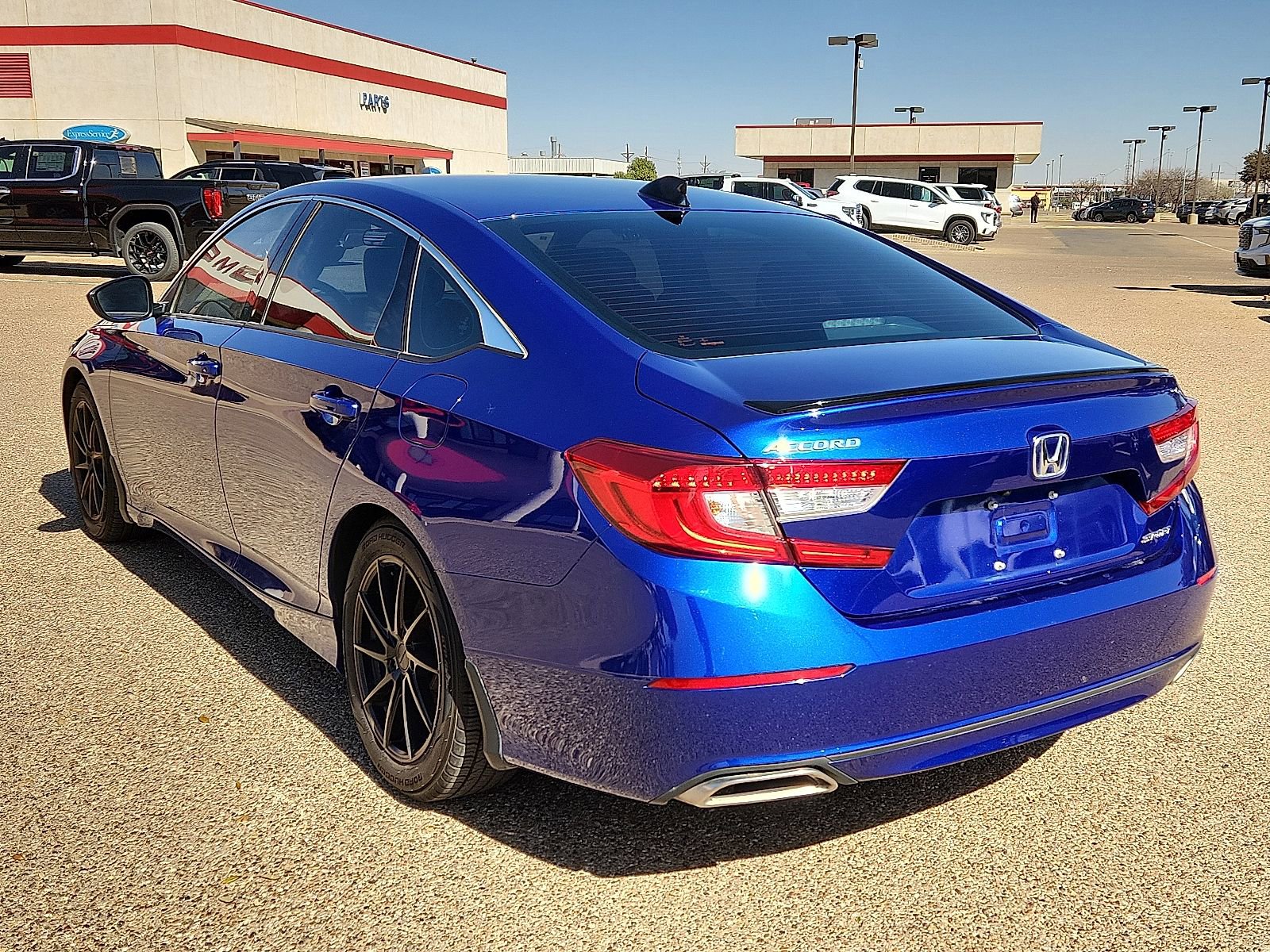 Used 2021 Honda Accord Sport image 3