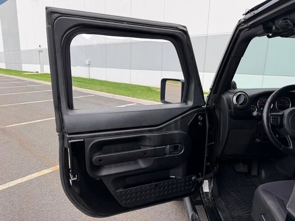 Used 2014 Jeep Wrangler Sport AWD/4WD image 23