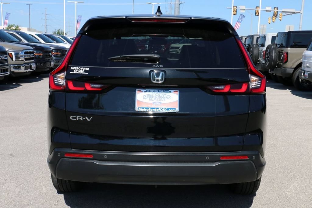 Used 2023 Honda CR-V EX-L image 6