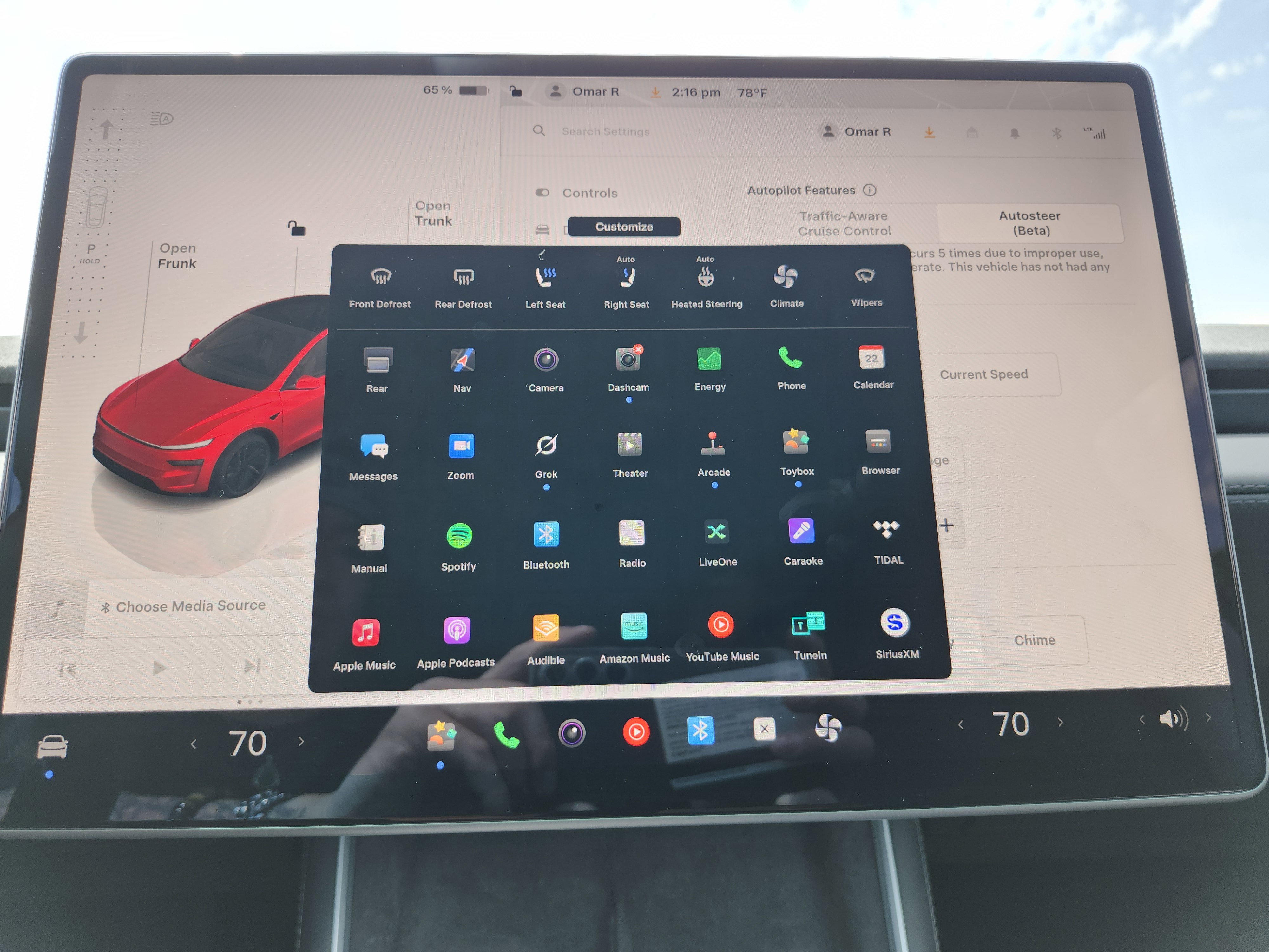 Used 2026 Tesla Model Y AWD image 33