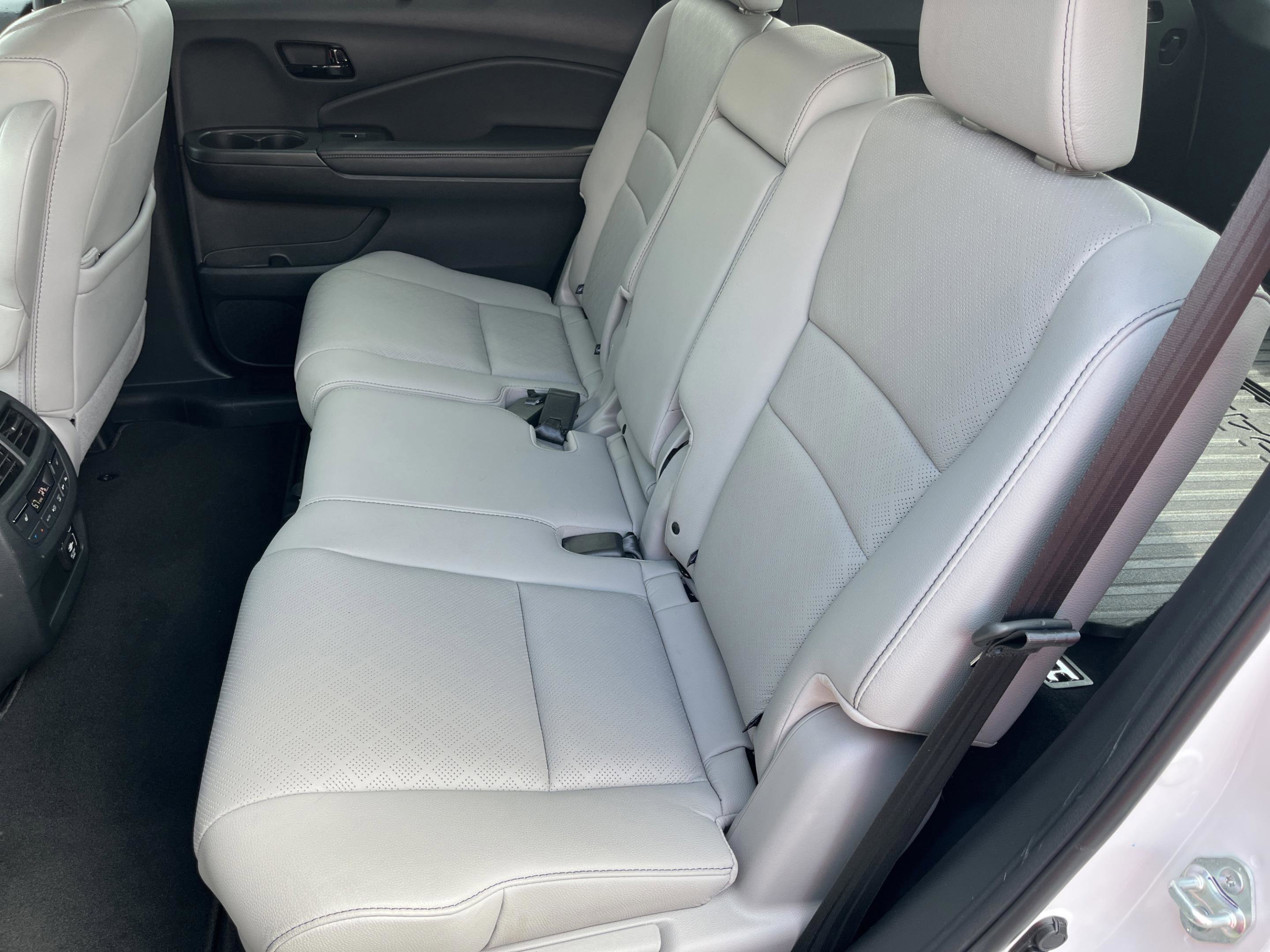 Used 2023 Honda Passport Elite image 27