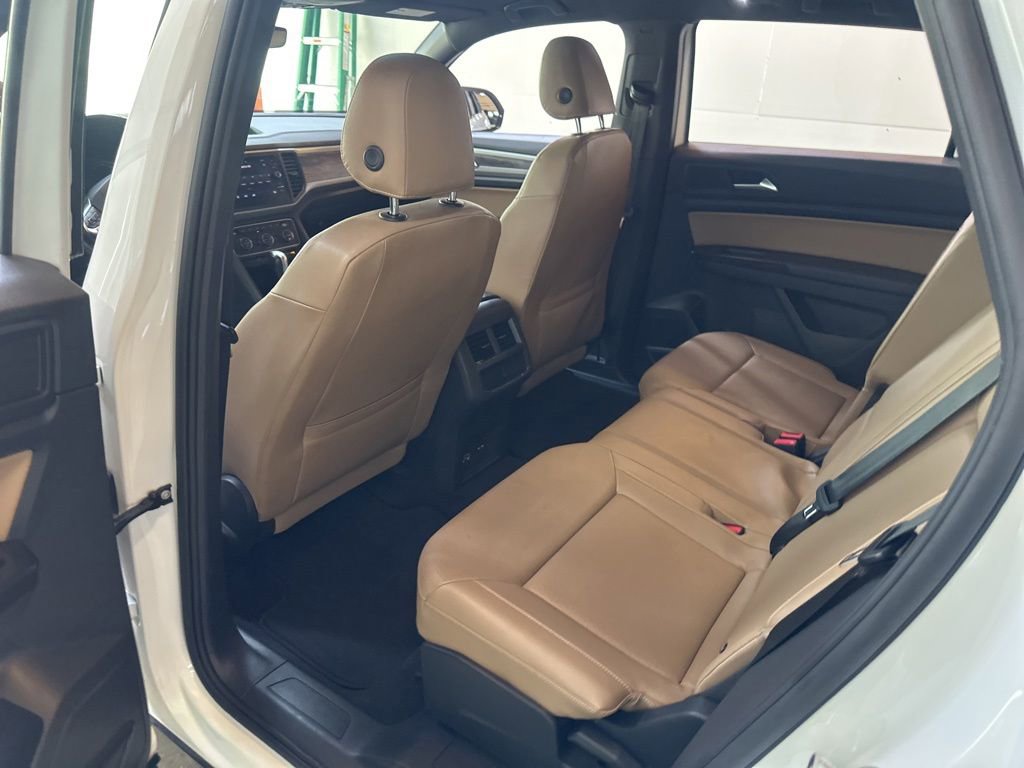 Used 2020 Volkswagen Atlas Cross Sport SE w/ Panoramic Sunroof Package AWD/4WD image 25