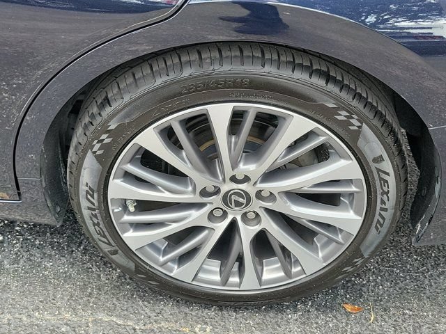 Used 2021 Lexus ES 350 w/ Premium Package FWD image 10