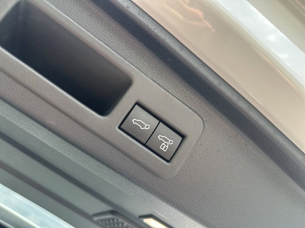 Certified 2025 Toyota 4Runner 4WD image 41