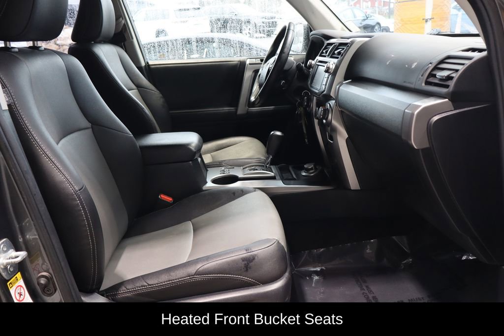 Used 2018 Toyota 4Runner SR5 Premium image 16