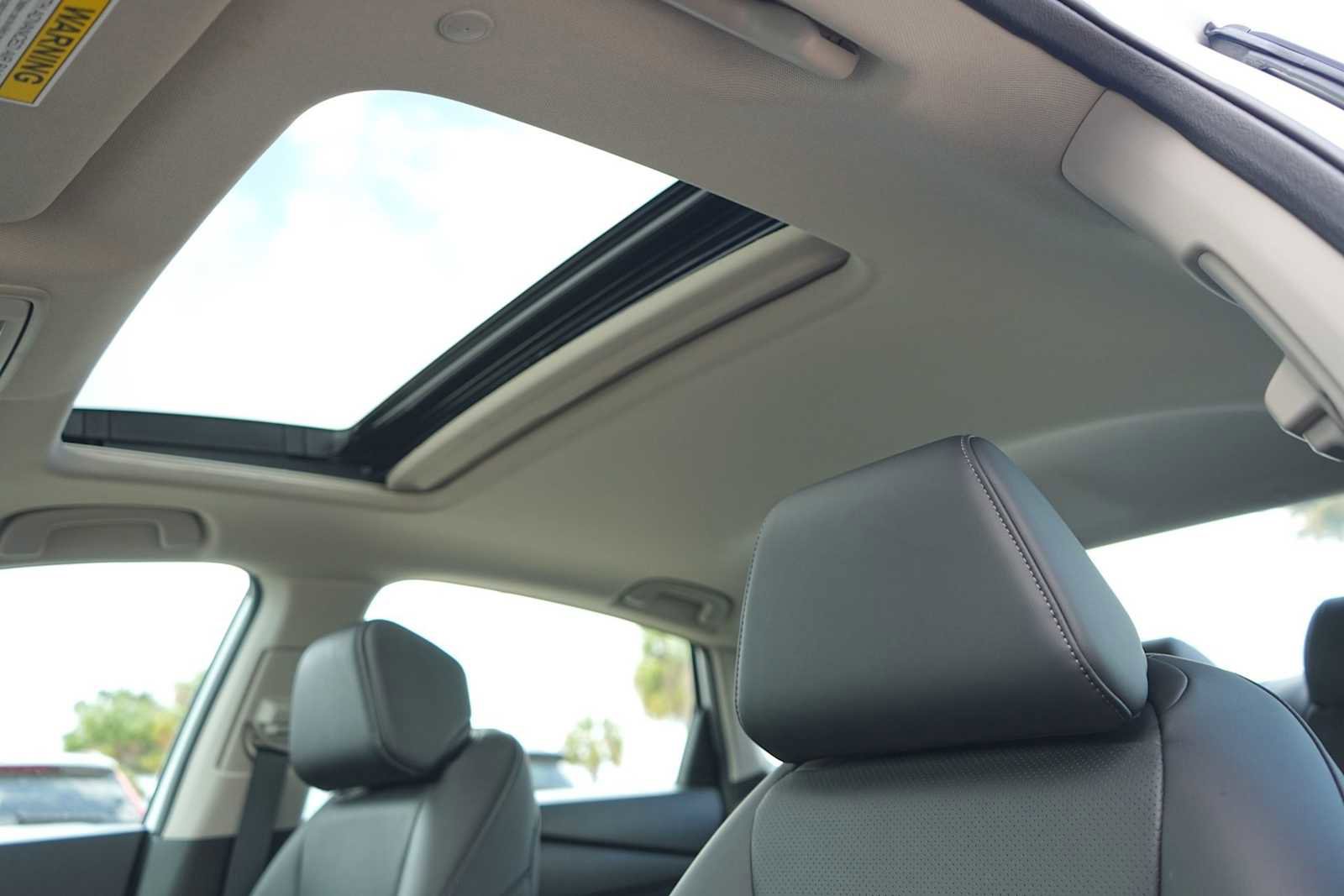 Certified 2025 Honda Accord EX-L image 25