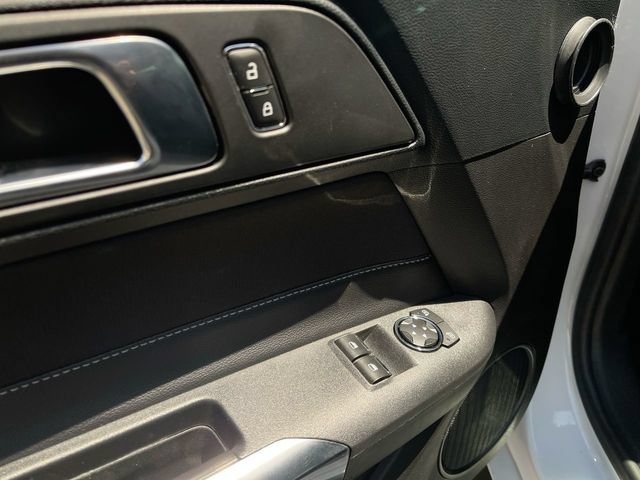 Used 2022 Ford Mustang GT RWD image 21