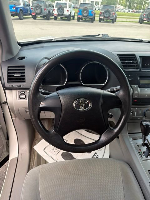 Used 2010 Toyota Highlander 4WD image 12