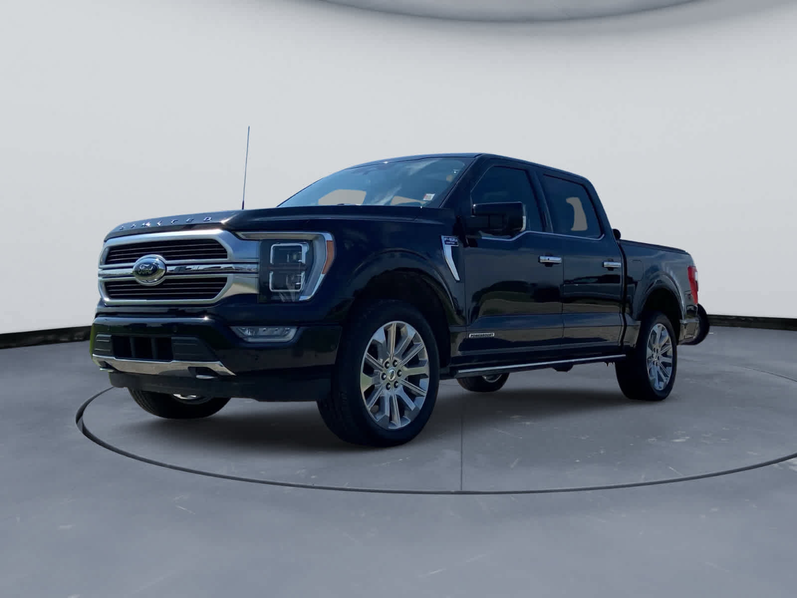 Used 2023 Ford F150 Limited AWD/4WD image 2