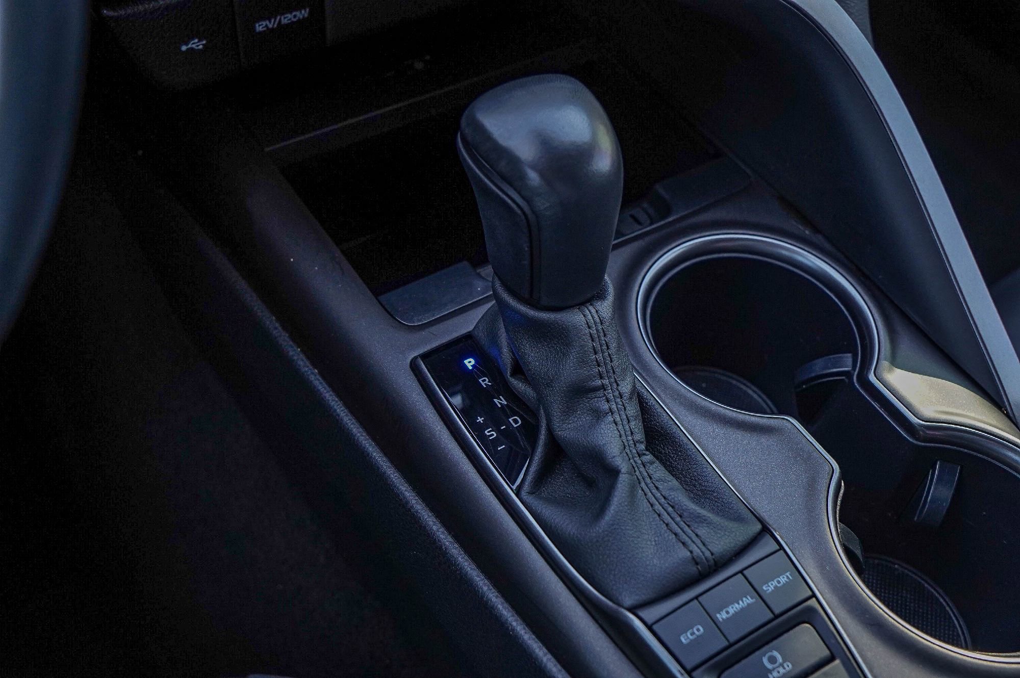 Used 2024 Toyota Camry XSE image 18