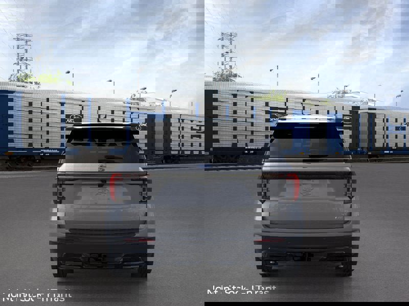 New 2026 Ford Explorer ST-Line image 5