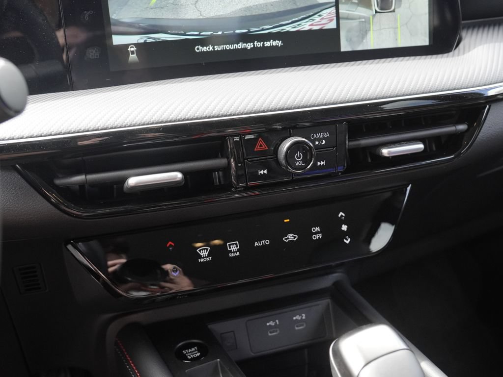 New 2026 Nissan Kicks SR FWD image 12