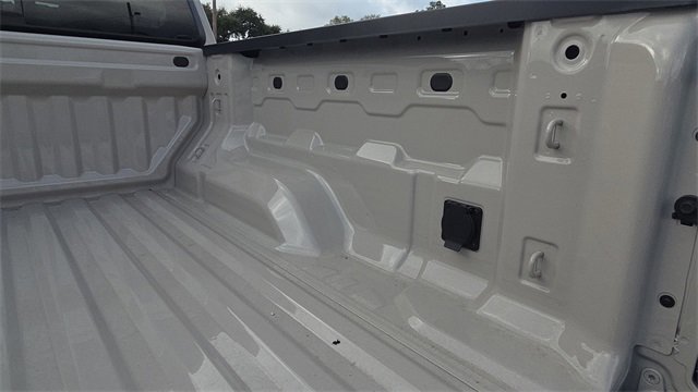 New 2026 GMC Canyon Elevation w/ Convenience Package image 19