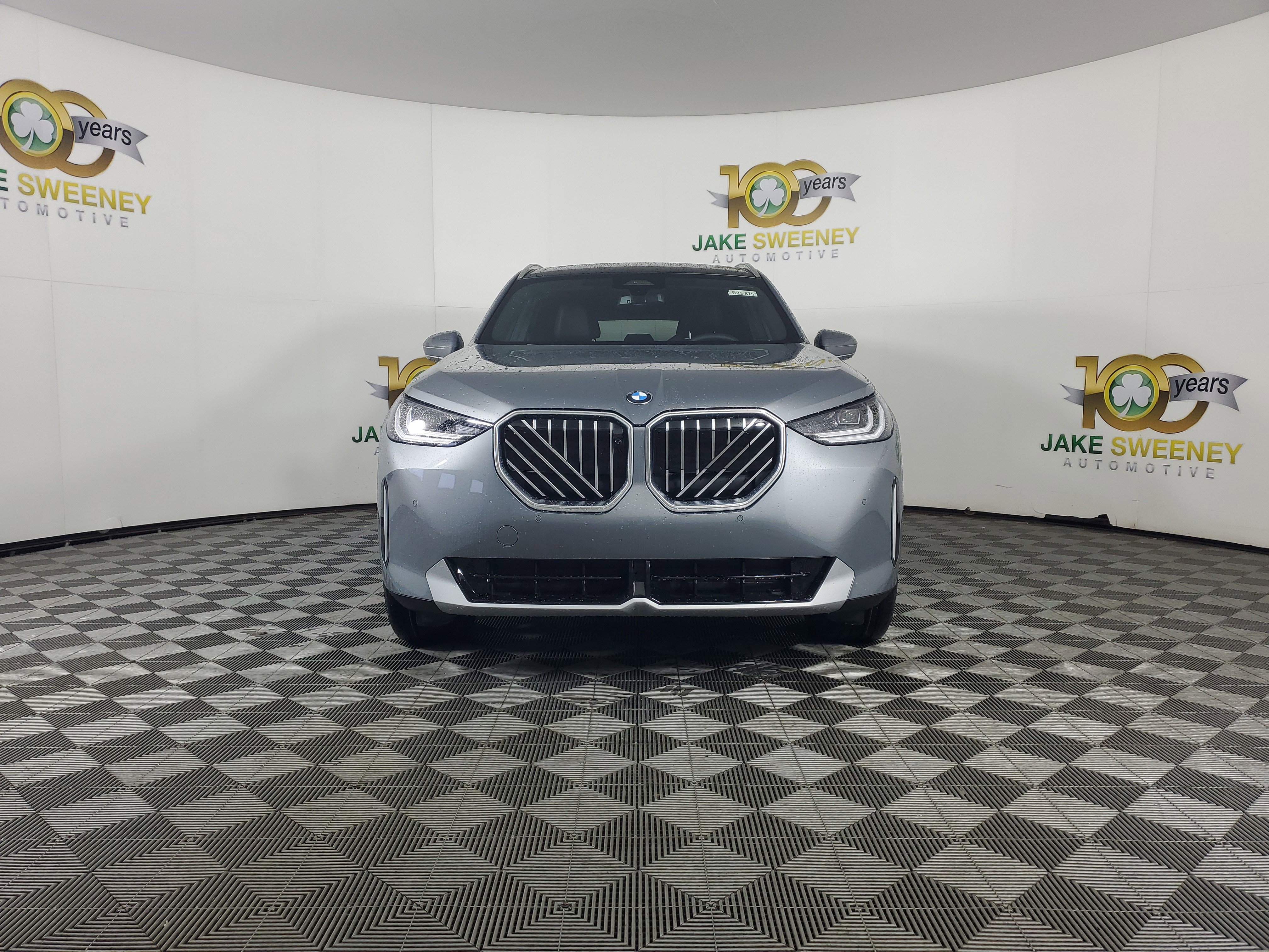 Certified 2025 BMW X3 xDrive30i w/ Premium Package image 2