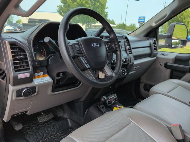 Used 2019 Ford F550 4x4 Regular Cab Super Duty image 12