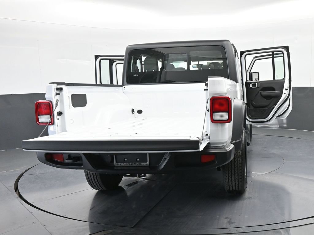 New 2026 Jeep Gladiator Sport AWD/4WD image 69