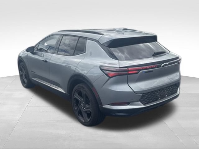 Certified 2024 Chevrolet Equinox EV RS FWD image 2