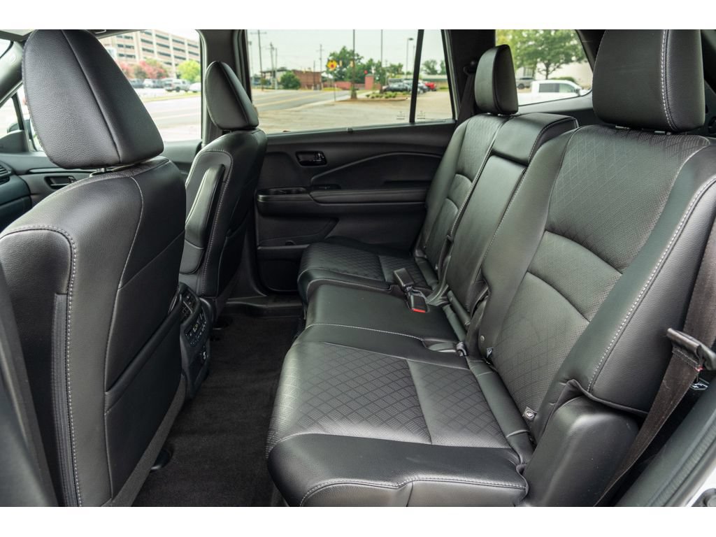 Used 2022 Honda Passport Elite image 13