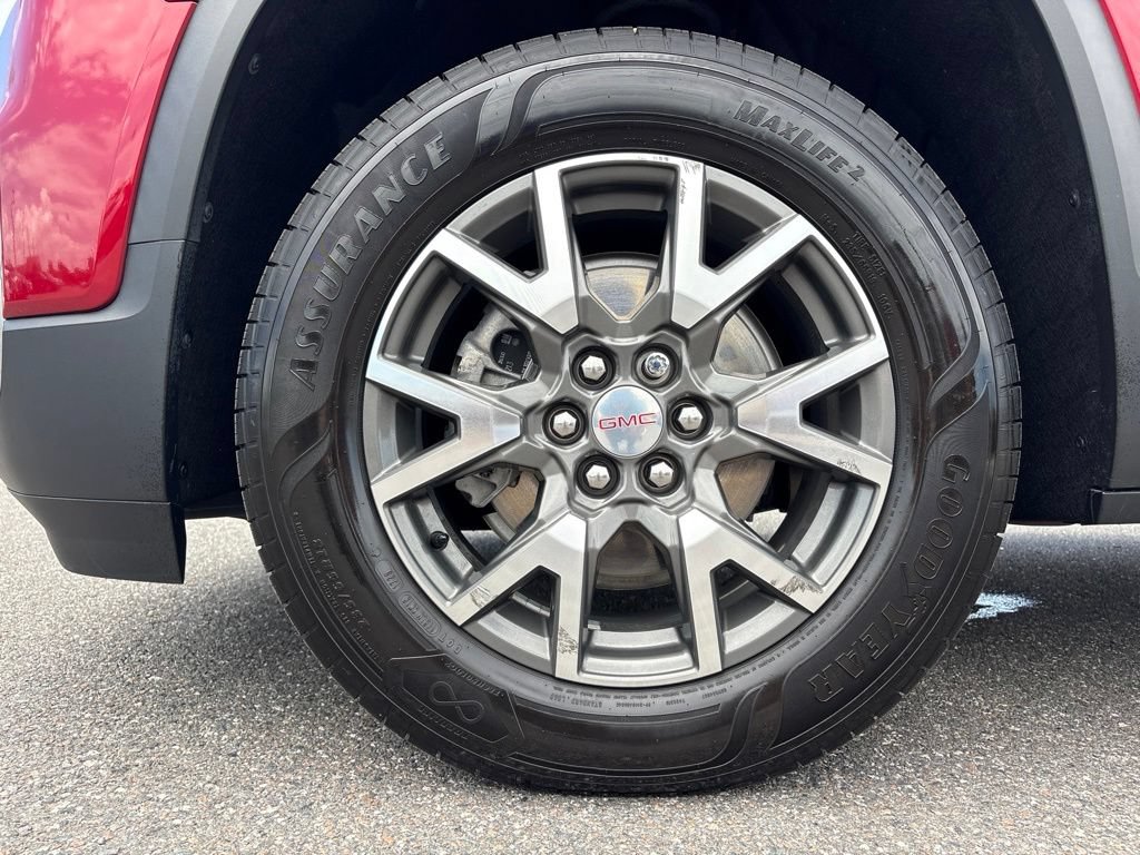 Used 2021 GMC Acadia SLE FWD image 9
