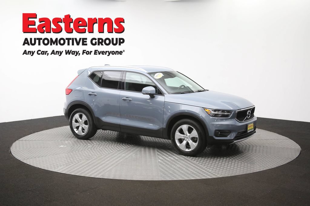 Used 2021 Volvo XC40 T4 Momentum FWD image 47