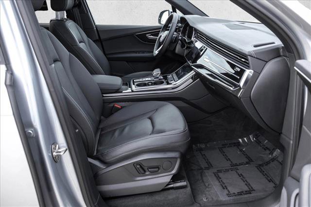Certified 2025 Audi Q7 3.0T Premium w/ Convenience Package image 27