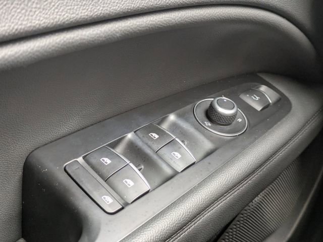 Used 2024 Alfa Romeo Stelvio Veloce image 31