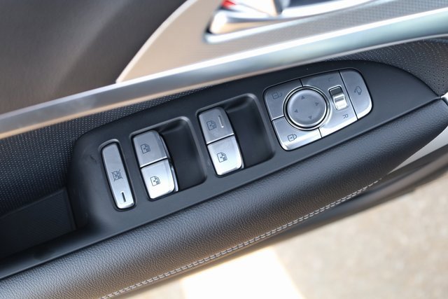 New 2026 Genesis G70 2.5T Prestige image 12