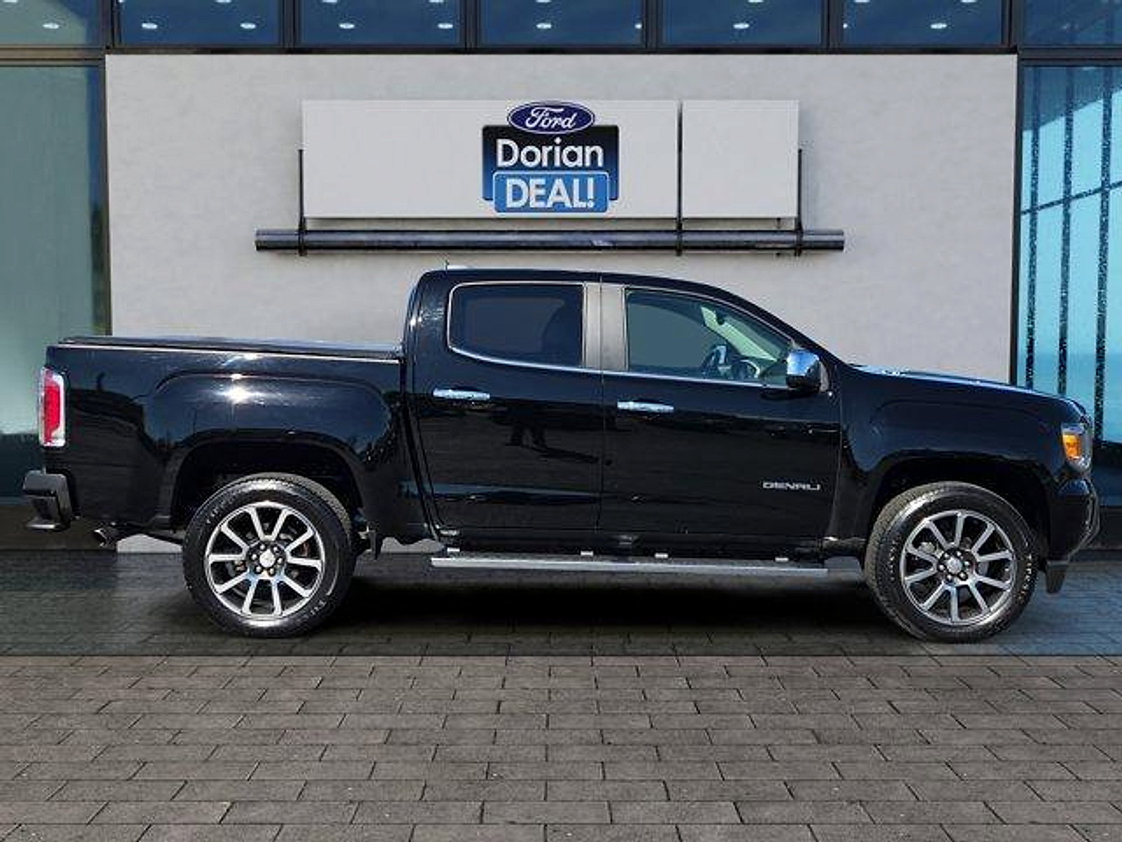 Used 2019 GMC Canyon Denali AWD/4WD image 2