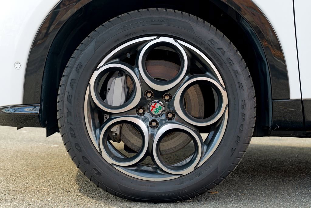 New 2024 Alfa Romeo Tonale Ti image 15