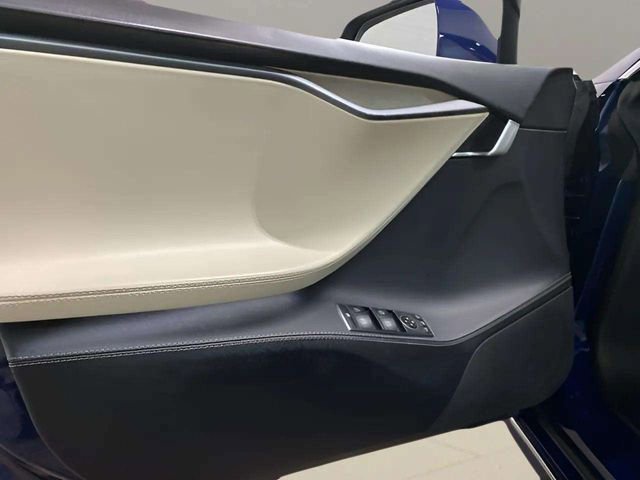 Used 2018 Tesla Model S 75D image 76