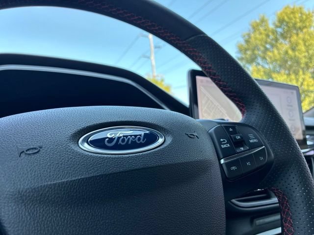 Certified 2023 Ford Escape ST-Line w/ Tech Pack #1 FWD image 28