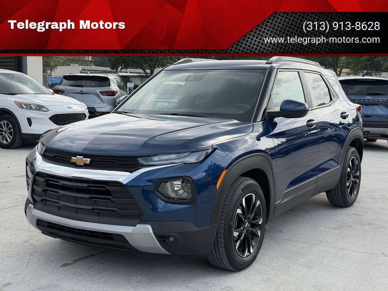 Used 2021 Chevrolet TrailBlazer LT w/ Convenience Package FWD image 1