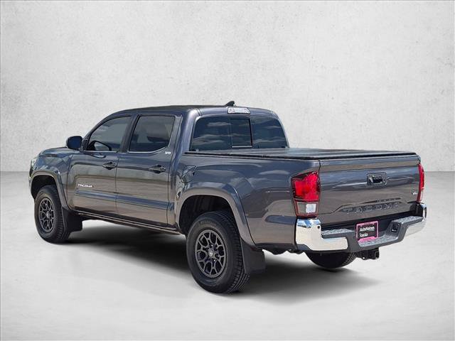 Used 2018 Toyota Tacoma SR5 RWD image 8