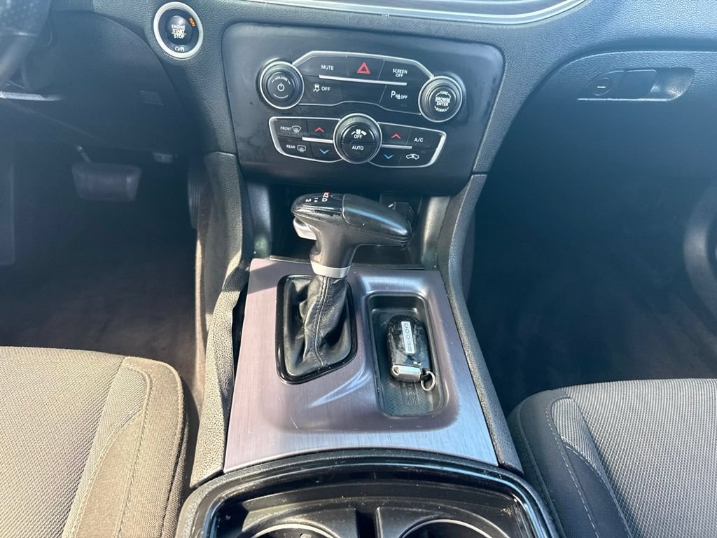 Used 2018 Dodge Charger SXT Plus w/ Blacktop Package RWD image 15