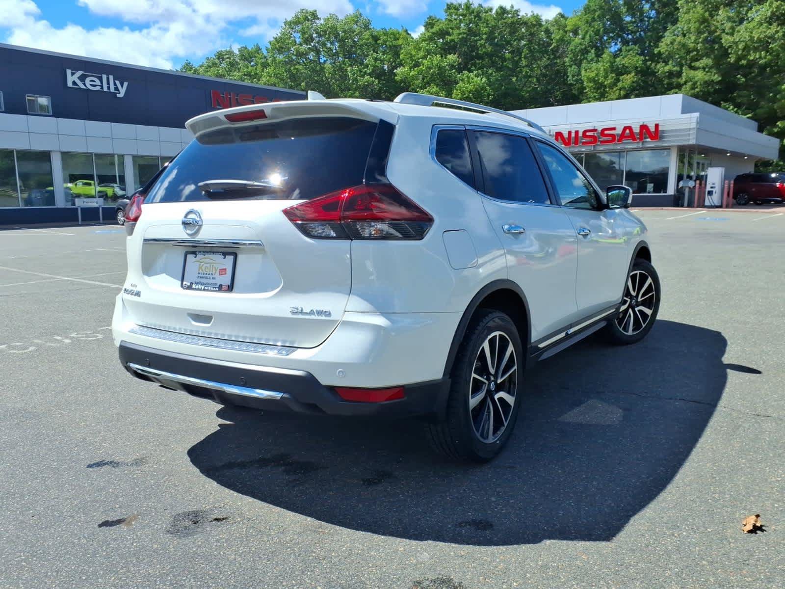 Certified 2019 Nissan Rogue SL w/ Premium Package AWD/4WD image 5