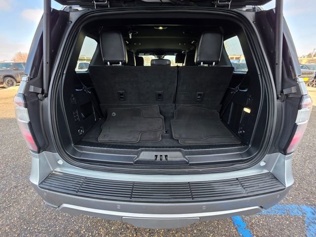 Used 2021 Ford Expedition Limited image 12