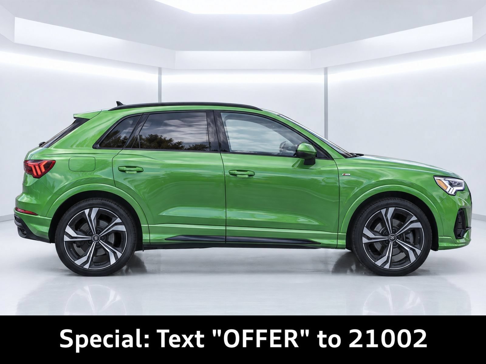 Certified 2024 Audi Q3 2.0T Premium Plus w/ Premium Plus Package AWD/4WD image 3