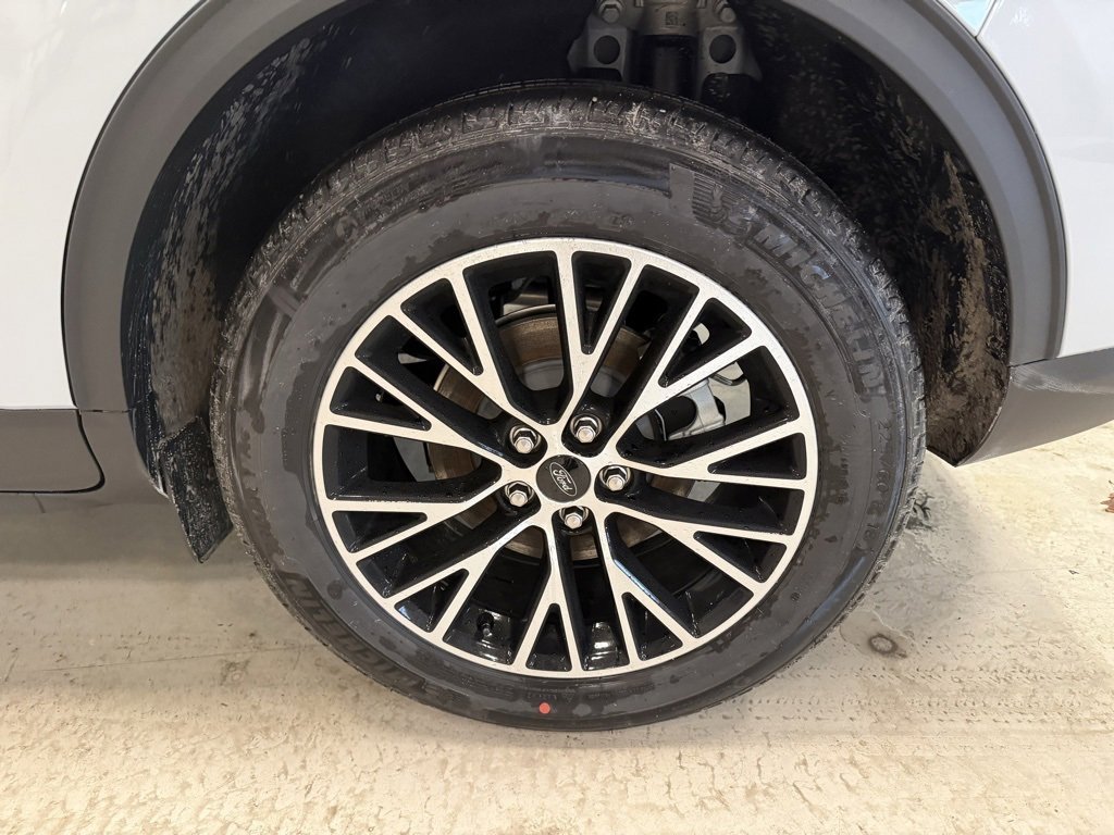 New 2026 Ford Escape SE image 10