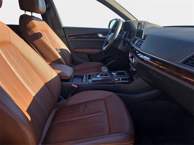 Used 2018 Audi Q5 2.0T Premium Plus w/ Premium Plus Package image 12