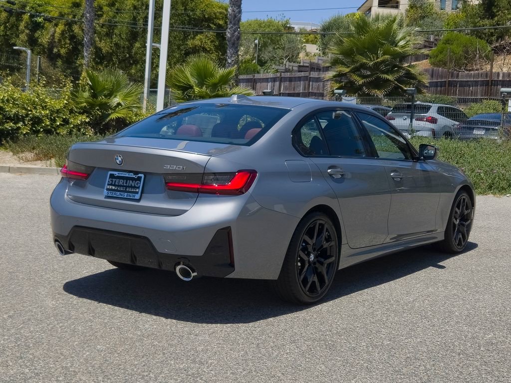 New 2026 BMW 330i Sedan w/ M Sport Package RWD image 18